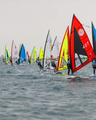 Instagram post from encostacalida. This post is in position 3.