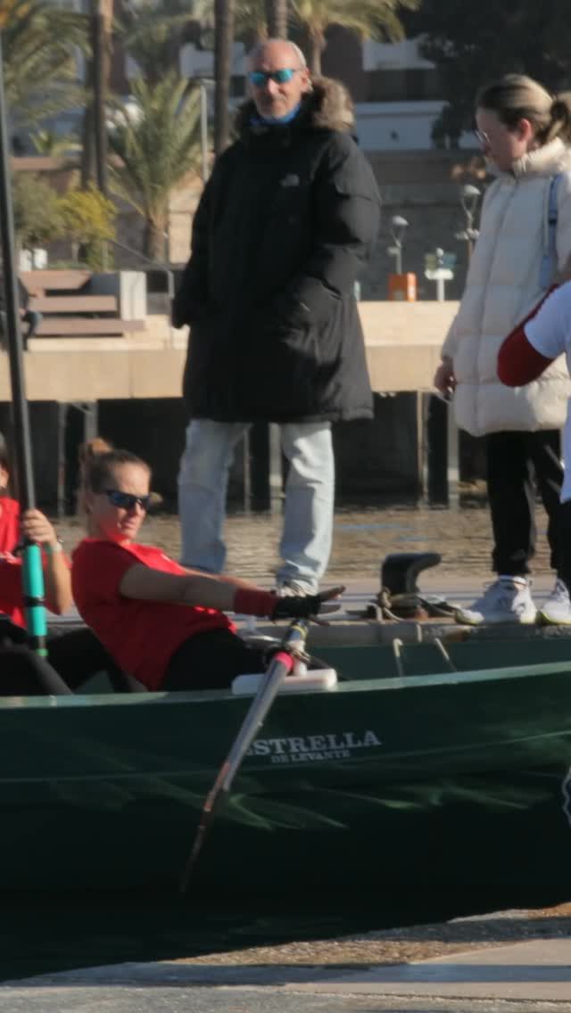 Instagram post from encostacalida. This post is in position 3.