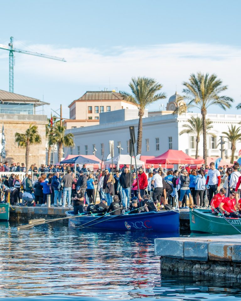 Instagram post from encostacalida. This post is in position 4.